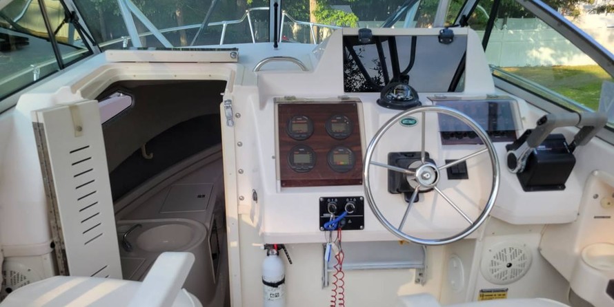 Grady-White Gulfstream 232