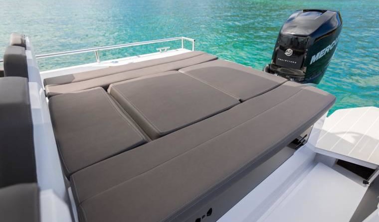 Axopar 28 Open