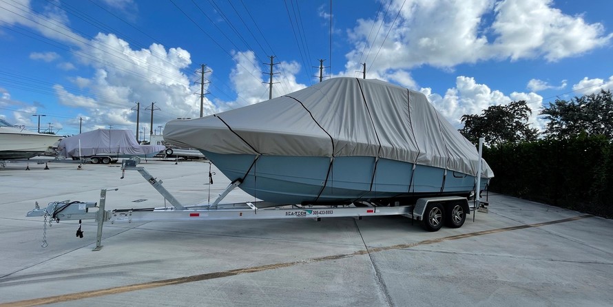 Sea Ray hunt ultra 211