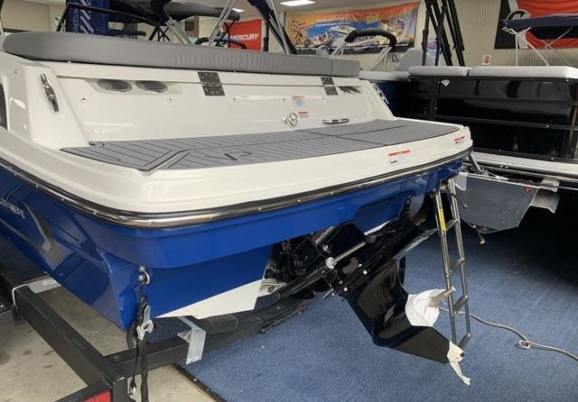 Bayliner VR4 BOWRIDER