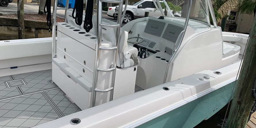 Contender 39 Fisharound