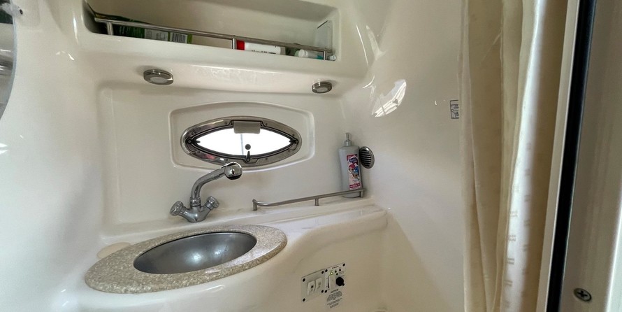 Chaparral 290 Signature