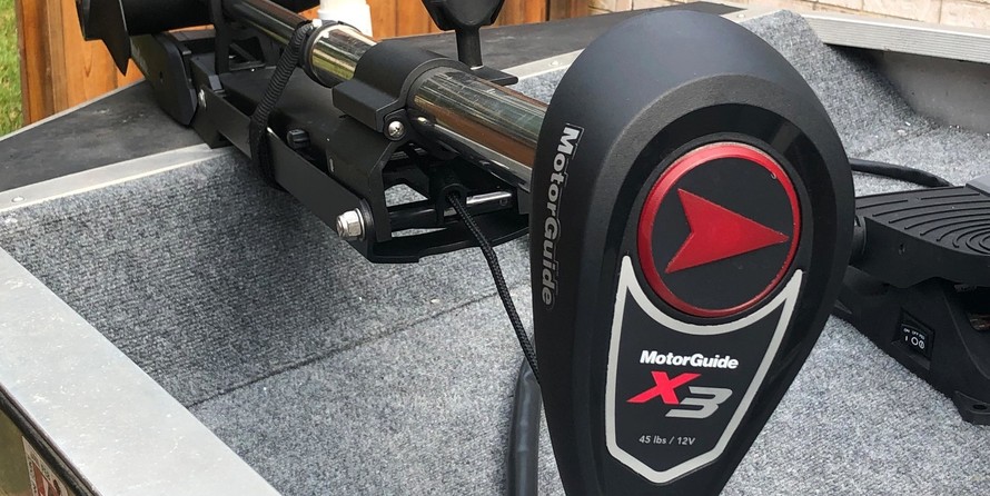 Lund Boats 1875 Pro-V Bass