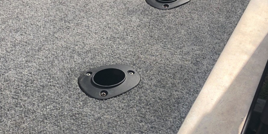 Lund Boats 1875 Pro-V Bass