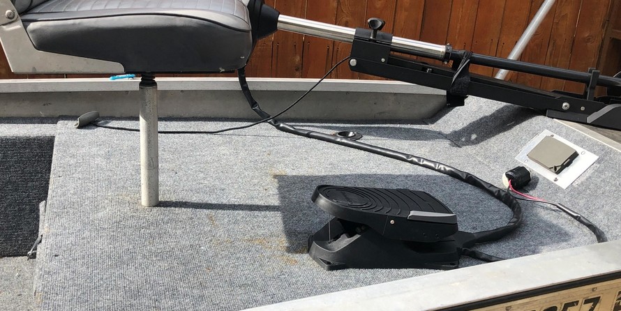 Lund Boats 1875 Pro-V Bass