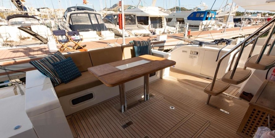 Fairline Squadron 65