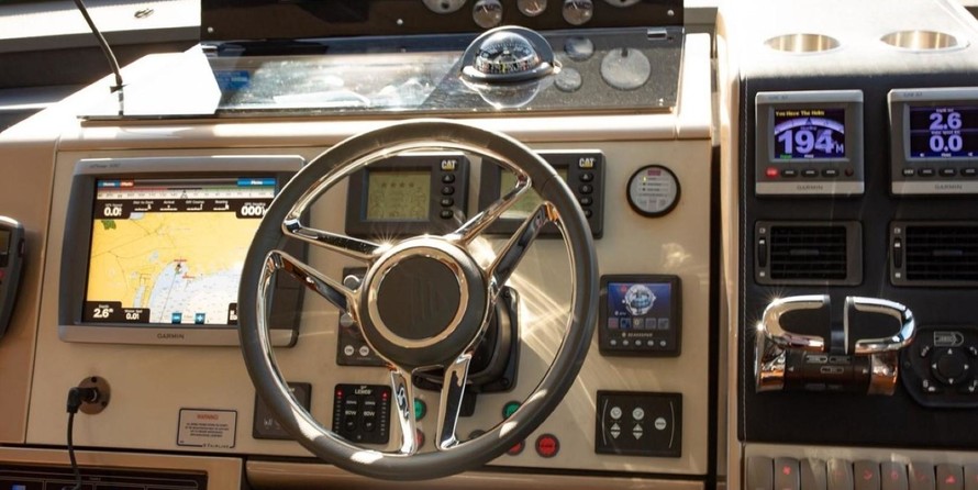 Fairline Squadron 65