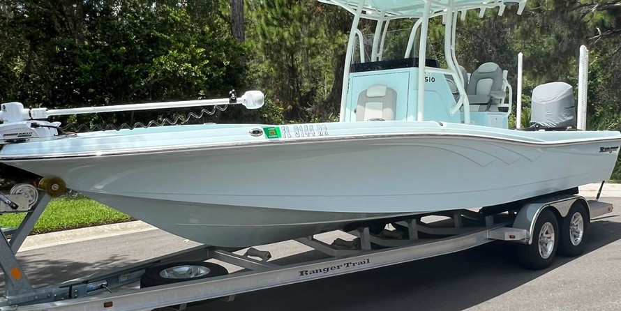 Ranger boats 2400 bay