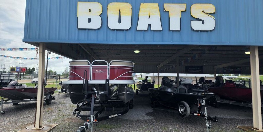 Sun Tracker Party Barge 22 DLX