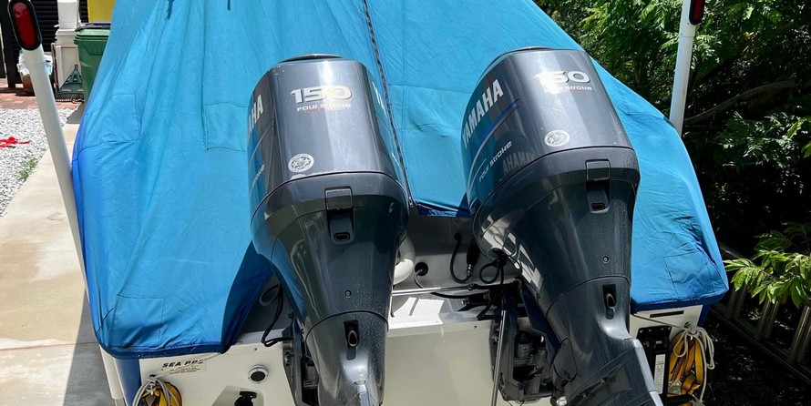 Angler Pro Boats 2900 center console