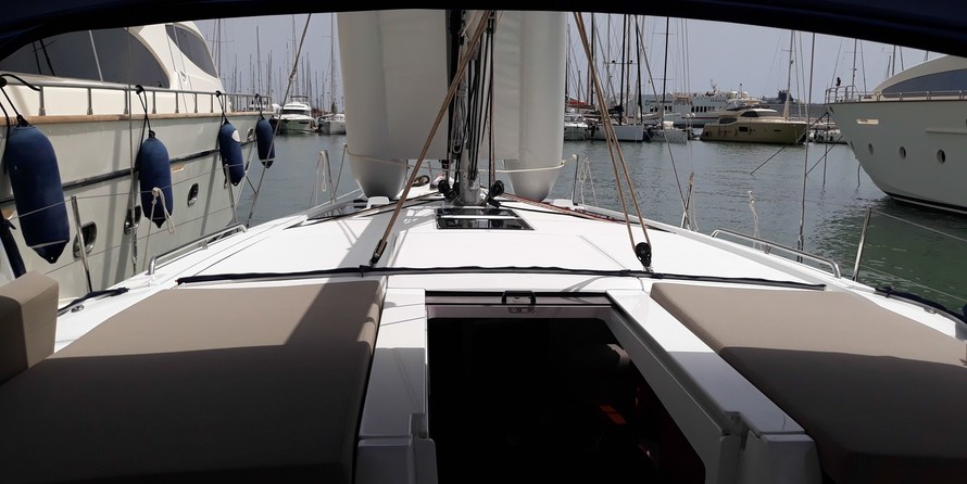 Beneteau Oceanis 46.1