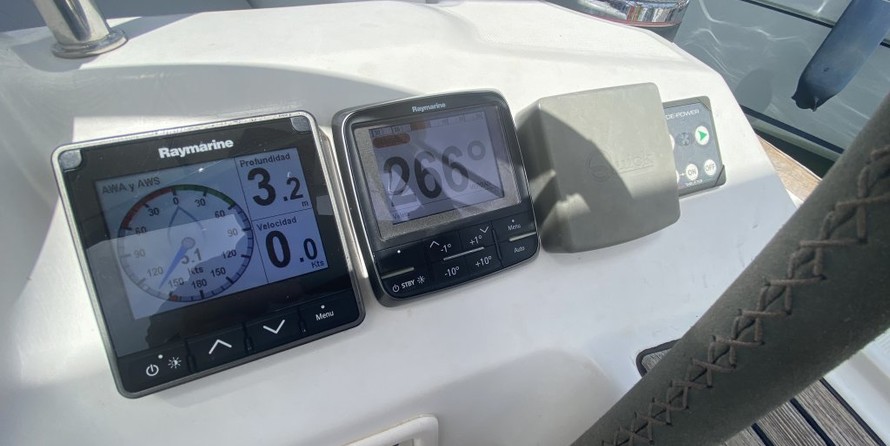 Beneteau Oceanis 50 Family