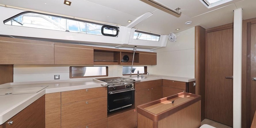 Beneteau Oceanis 46.1