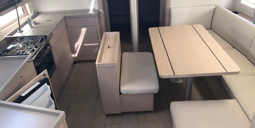 Beneteau Oceanis 46.1
