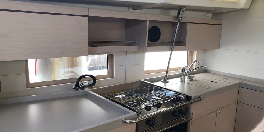 Beneteau Oceanis 46.1