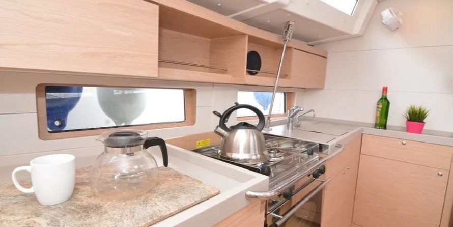 Beneteau Oceanis 46.1