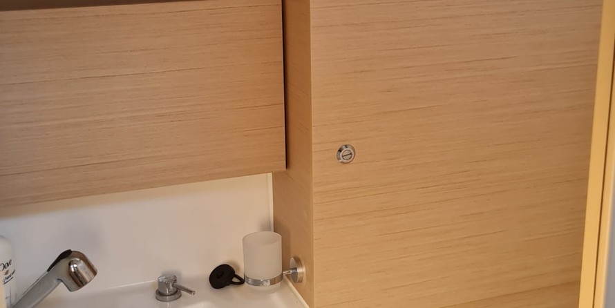 Beneteau Oceanis 38.1