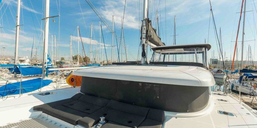 Lagoon 42
