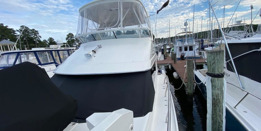 Silverton 42 Convertible
