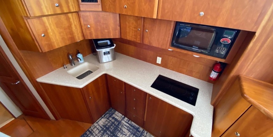 Silverton 42 Convertible