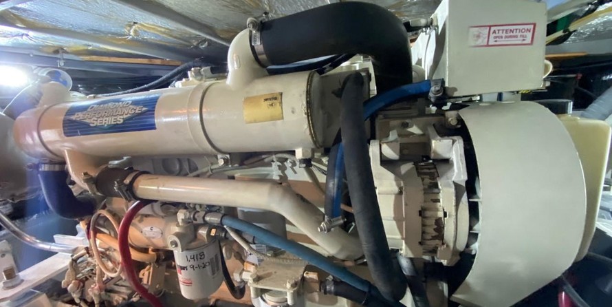 Silverton 42 Convertible