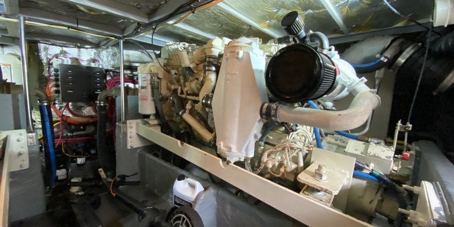 Silverton 42 Convertible