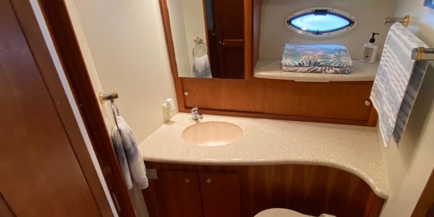 Silverton 42 Convertible