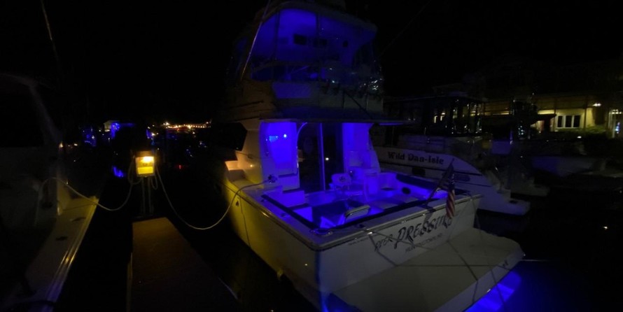 Silverton 42 Convertible