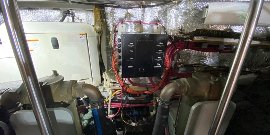 Silverton 42 Convertible