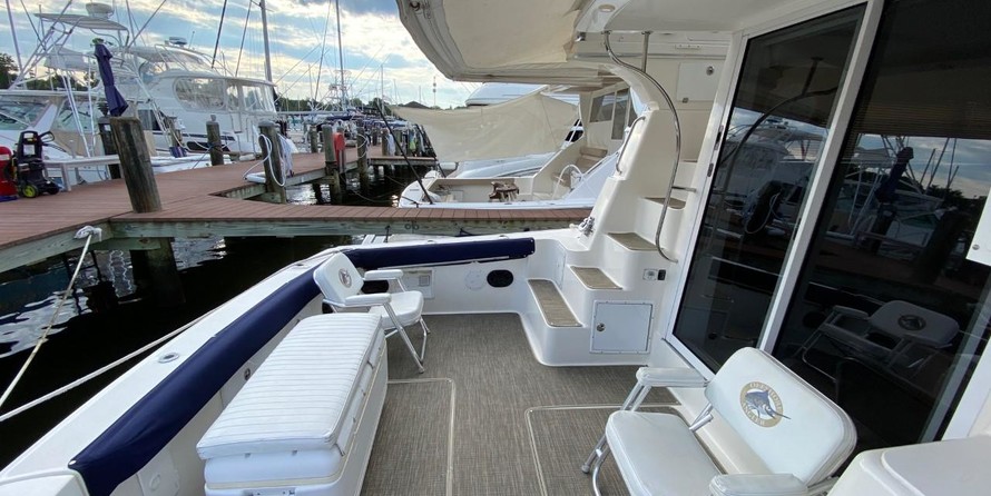 Silverton 42 Convertible