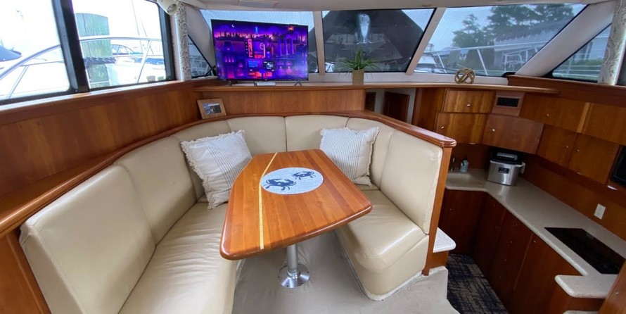 Silverton 42 Convertible