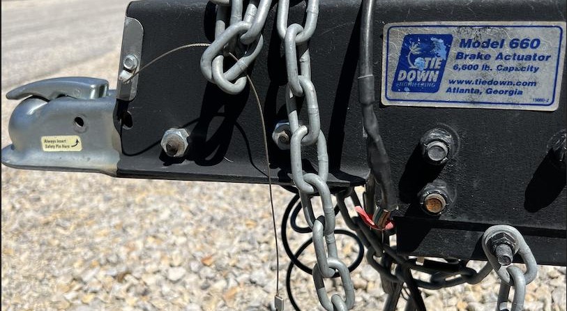 Sun Tracker Fishin Barge 22 DLX