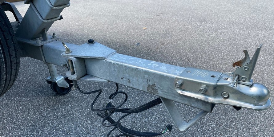 Alumaweld Blackhawk 202