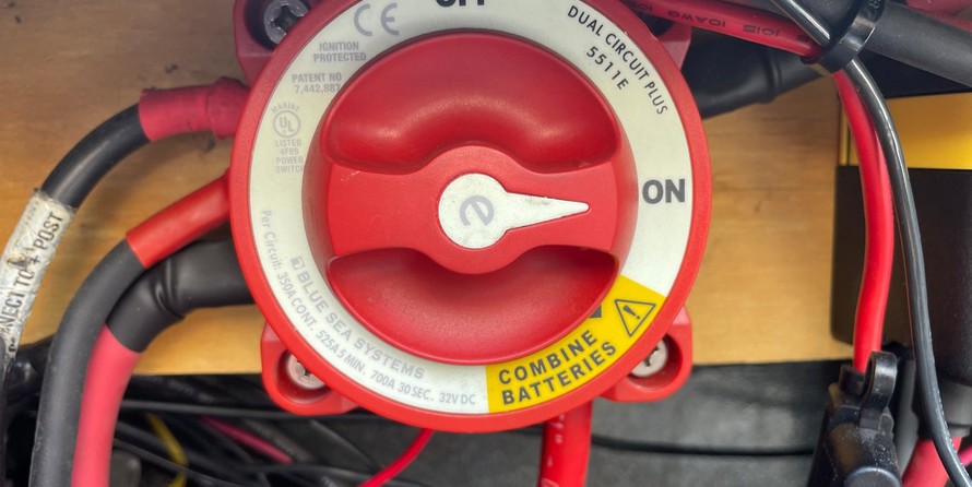 Alumaweld Blackhawk 202