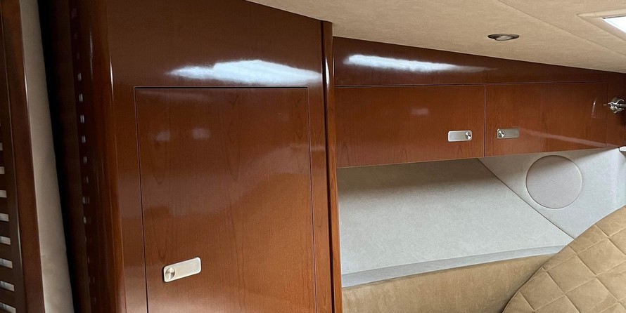 Sea Ray 370 Sundancer