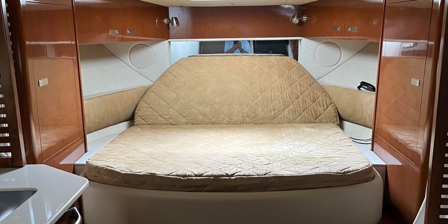 Sea Ray 370 Sundancer