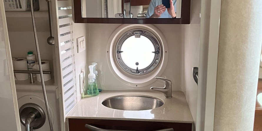 Sea Ray 370 Sundancer