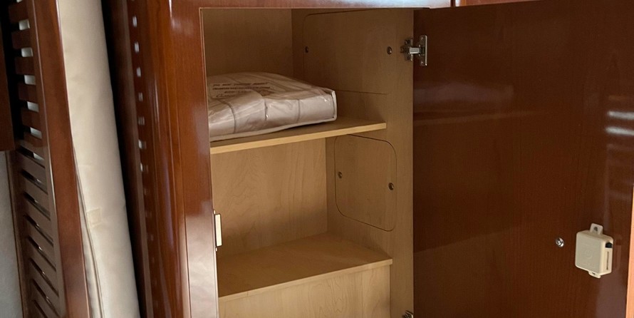 Sea Ray 370 Sundancer