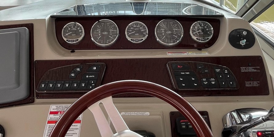 Sea Ray 370 Sundancer