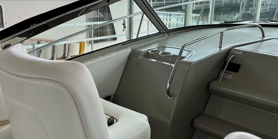 Sea Ray 370 Sundancer