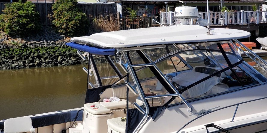 Grady-White Express 330