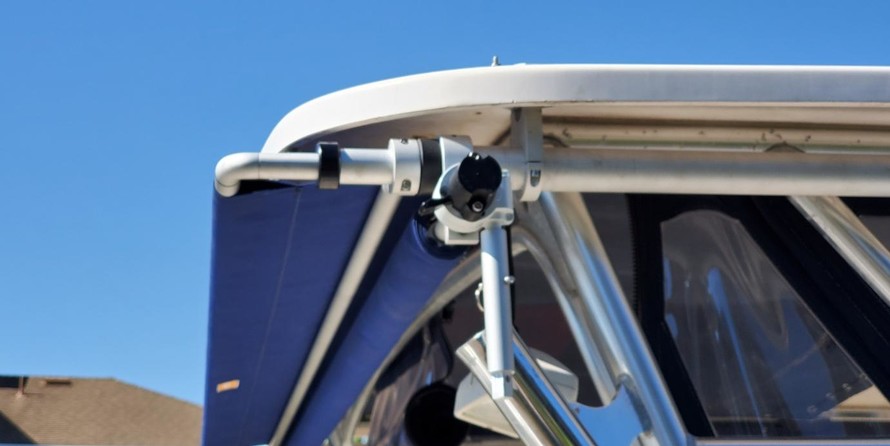 Grady-White Express 330