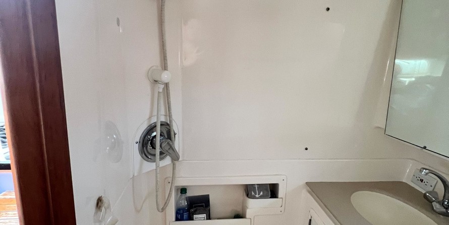 Tiara 3500 open hardtop