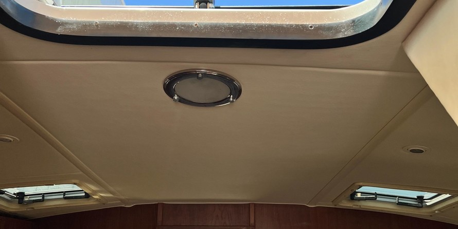 Tiara 3500 open hardtop