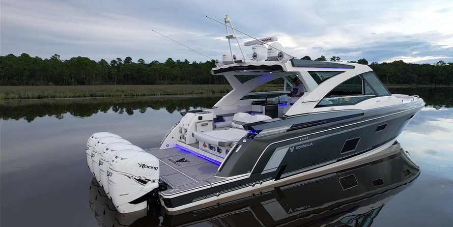 Formula 430 Super Sport Crossover