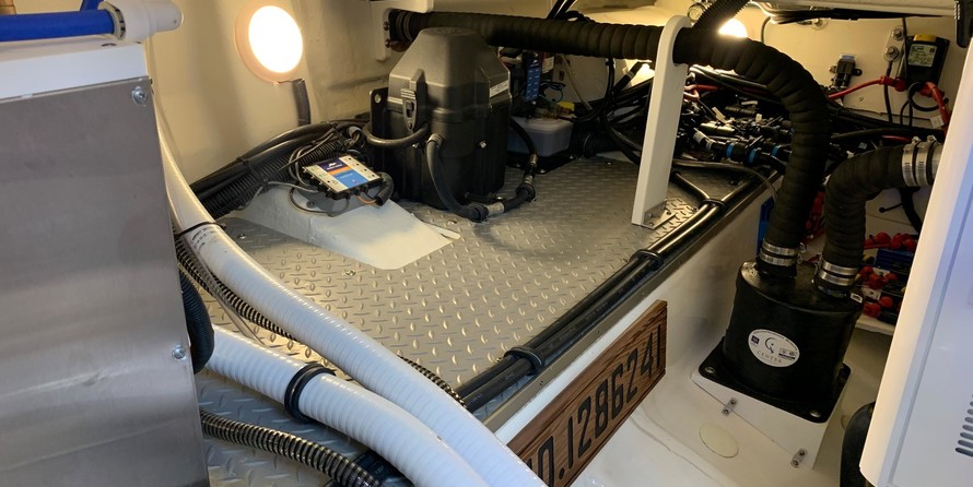 Formula 430 Super Sport Crossover