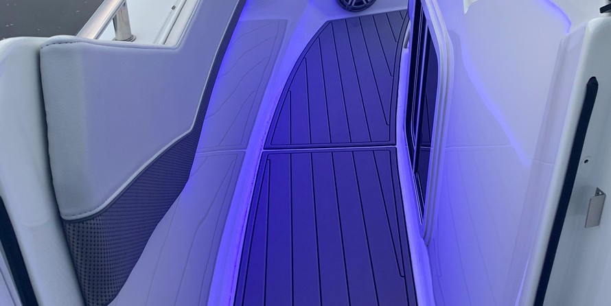 Formula 430 Super Sport Crossover