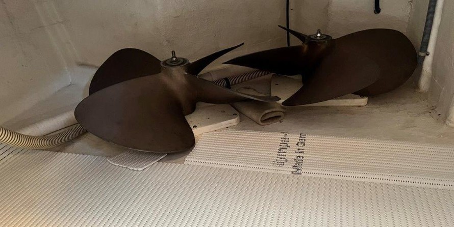 Riviera 43 Open Flybridge