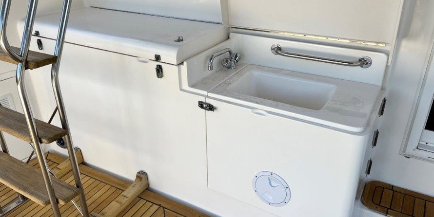 Riviera 43 Open Flybridge