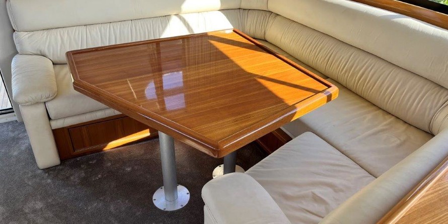 Riviera 43 Open Flybridge